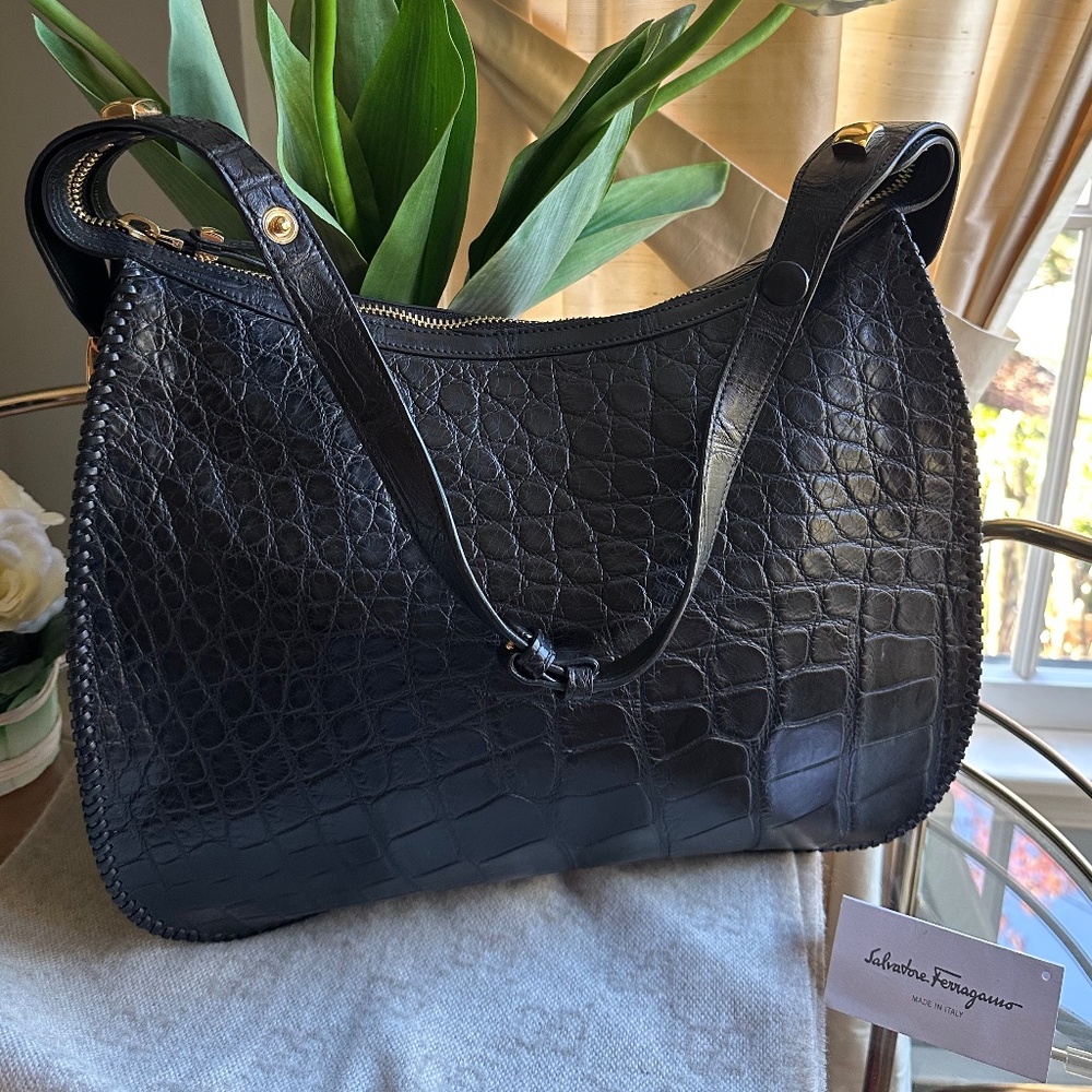 Vintage Salvatore Ferragamo Black Alligator Hobo Bag. NWT